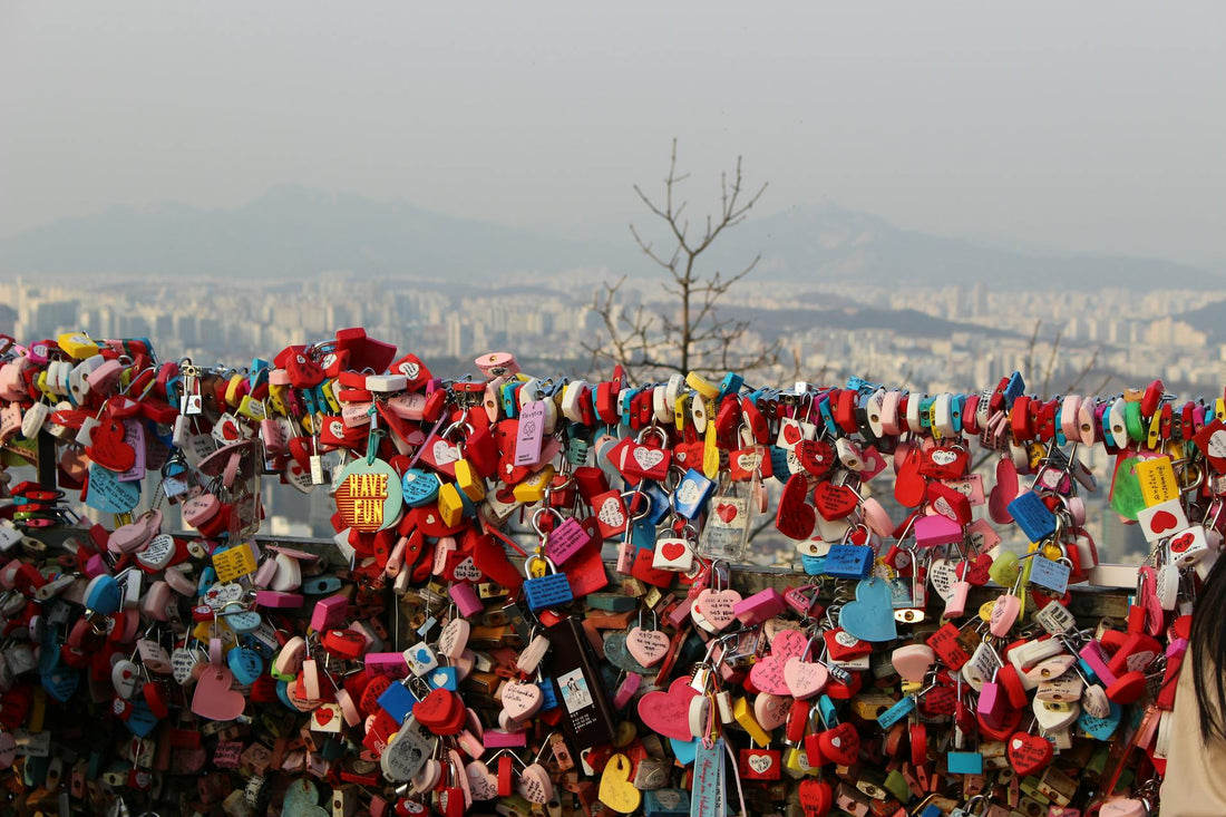 Best Love Lock Locations Around the World: The Definitive Guide